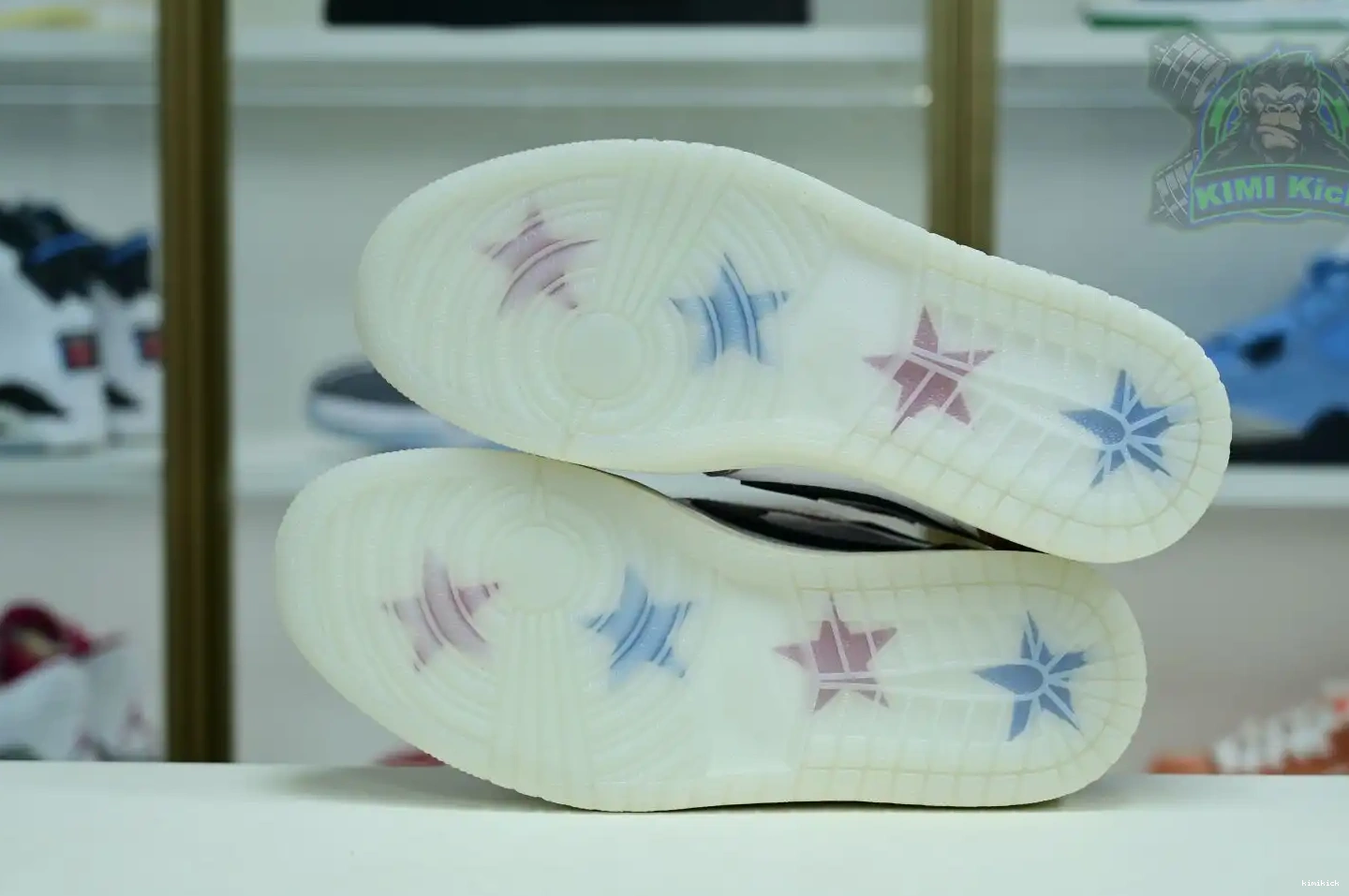 Jordan Air Kimikick OG Jordan1 Trophy x Low Room 0604